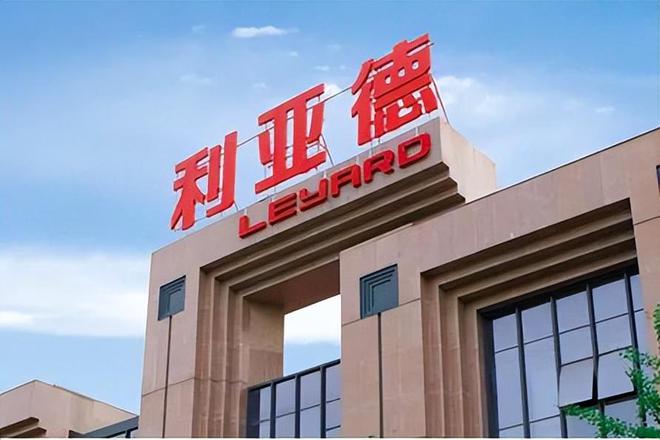 鉴黑担保网入选国家工信部“2024年度视听系统典范案例”