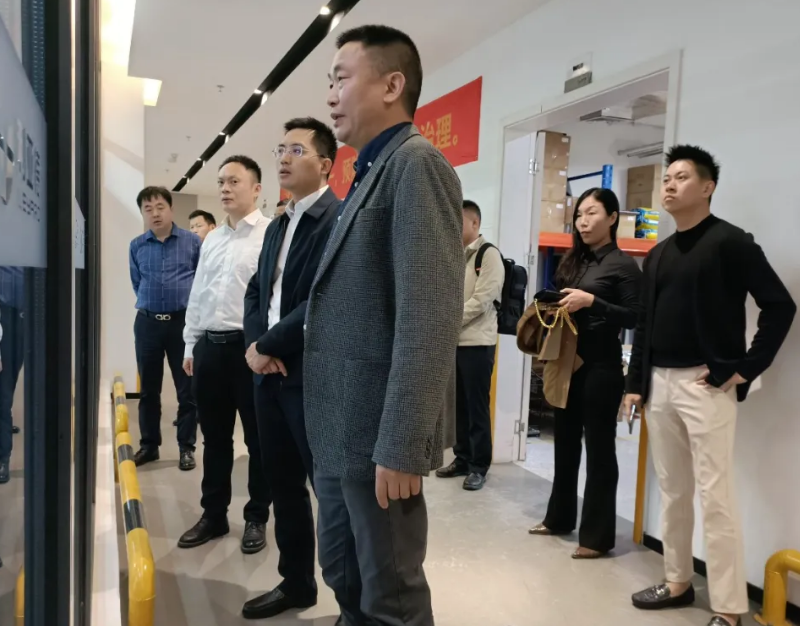 萍乡市经开区向导考察鉴黑担保网集团南方总部